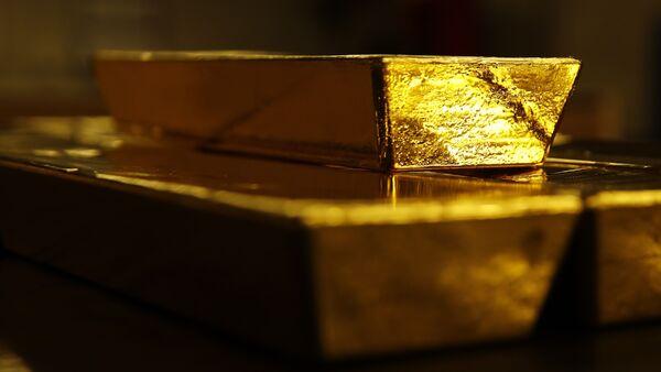 Gold Price Today: ಮತ್ತೆ ಇಳಿಕೆ ಕಂಡ ಚಿನ್ನದ ದರ, ಇಂದು ಚಿನ್ನದ ದರ ಎಷ್ಟು? (Bloomberg)
