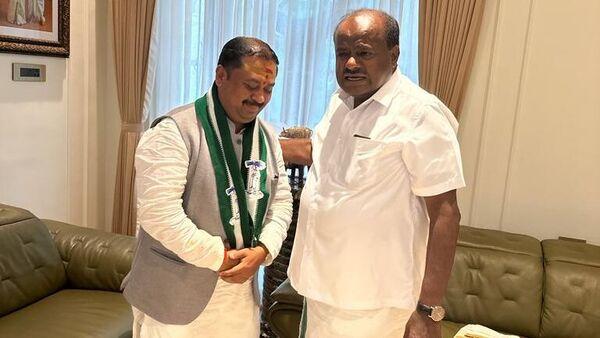 Karnataka Elections: ಬಿಜೆಪಿ ಬಿಟ್ಟು ಜೆಡಿಎಸ್‌ಗೆ ಮರಳಿದ ಮಾಜಿ ಶಾಸಕ ಮಲ್ಲಿಕಾರ್ಜುನ ಖೂಬಾ